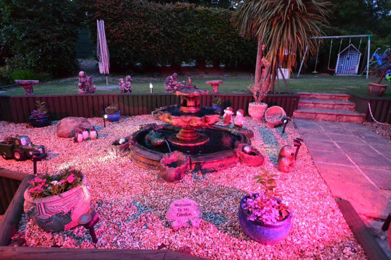 Castle Green Bed And Breakfast Ashbourne  Exterior photo